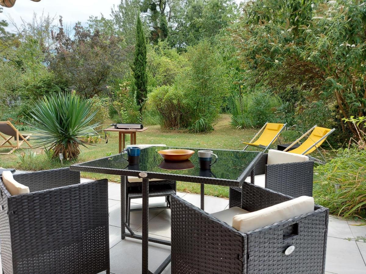 Centre St Jorioz : Charmant Et Spacieux Studio Avec Terrasse Et Jardin Privatif Saint-Jorioz Kültér fotó