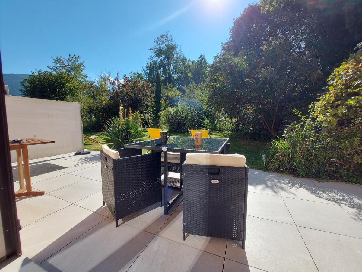Centre St Jorioz : Charmant Et Spacieux Studio Avec Terrasse Et Jardin Privatif Saint-Jorioz Kültér fotó